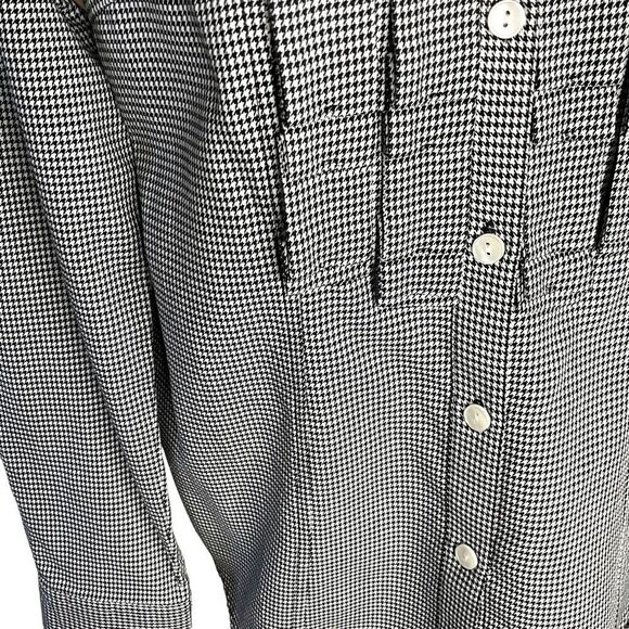 PENDELTON Woman's Shirt Size 6 Black and White Long Sleeve Pleated Front - Picture 3 of 16